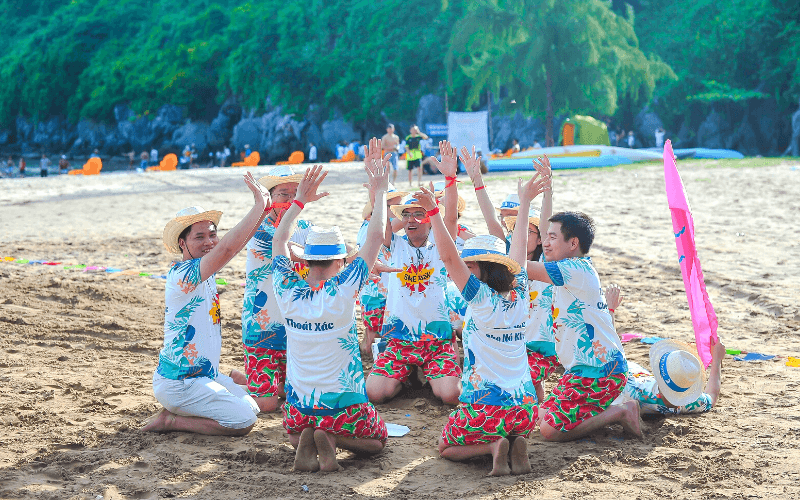 Du lịch teambuilding Hà Nội – Cát Bà (2N1Đ)