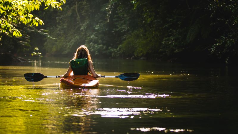 Kayaking & SUP – Khám phá hồ Hoà Bình – Vịnh Ngòi Hoa 2 ngày 1 đêm