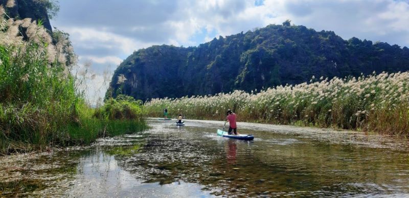 SUP – Lạc hồn ở Tam Cốc – Hang Múa (1 ngày)