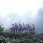 Trekking chinh phục mùa hoa đỗ quyên - Tây Côn Lĩnh (3N2Đ)