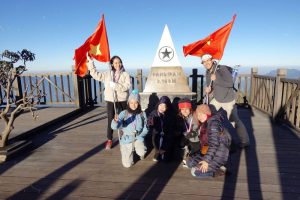 Trekking – Chinh phục nóc nhà Đông Dương Fansipan (2N1Đ)