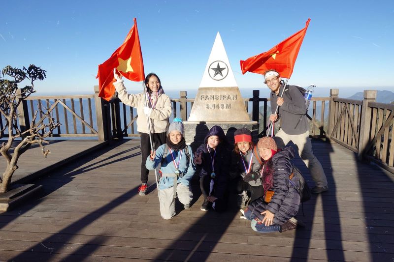 Tour leo núi Fansipan – Trekking chinh phục nóc nhà Đông Dương (2N1Đ)