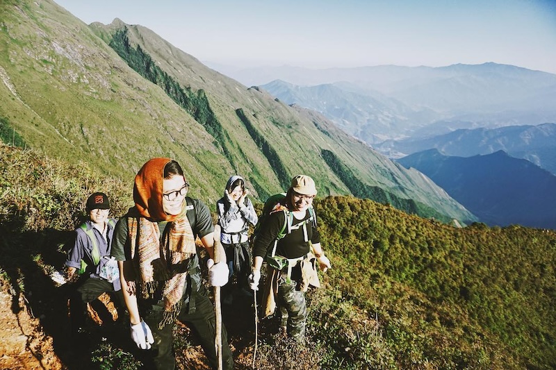 trekking-ta-chi-nhu-doi-hoa-tim-tren-may-2-ngay-1-dem