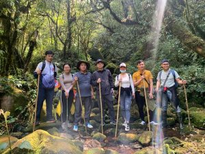 hanh-trinh-trekking-dinh-pu-ta-leng-day-thu-thach-3