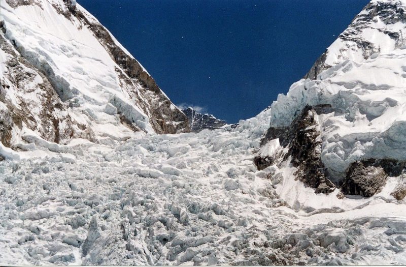 khumbu glacier