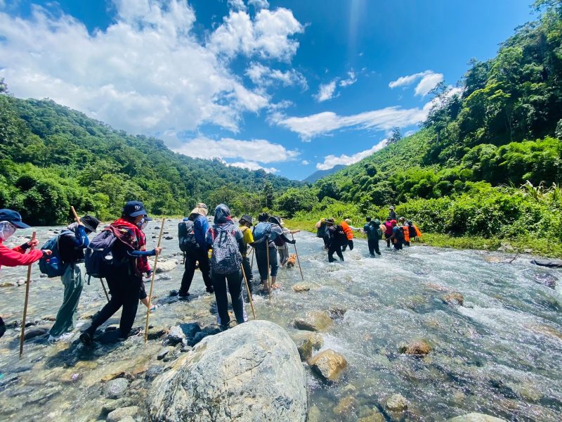 tour trekking tà giang