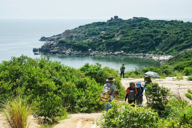 trekking cực đông