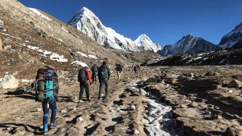 trekking everest base camp