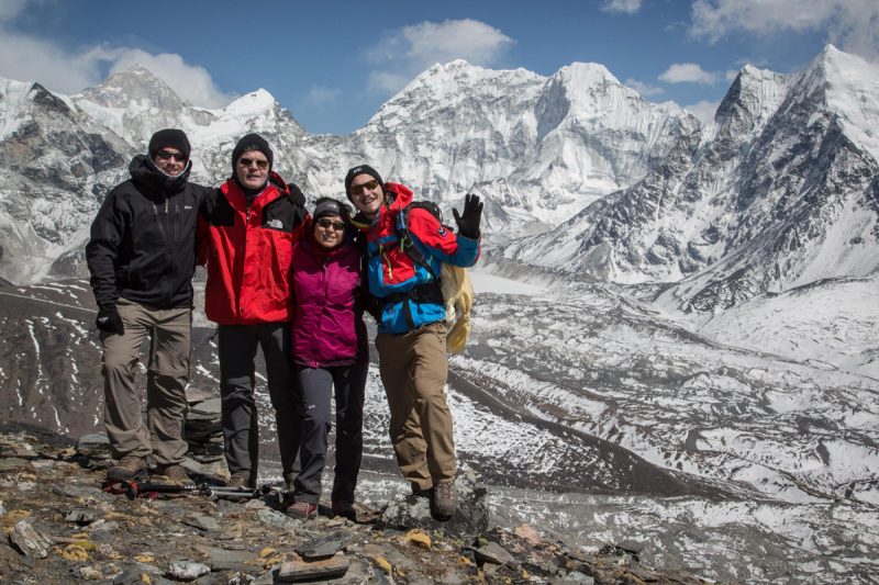 trekking everest base camp