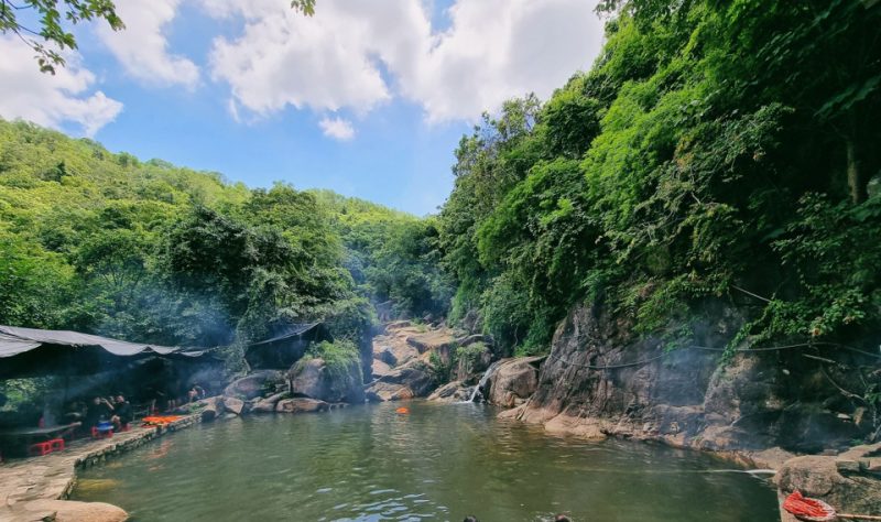 trekking núi dinh