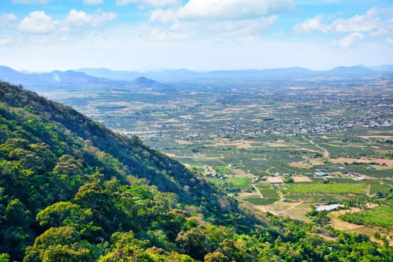 trekking núi tà cú