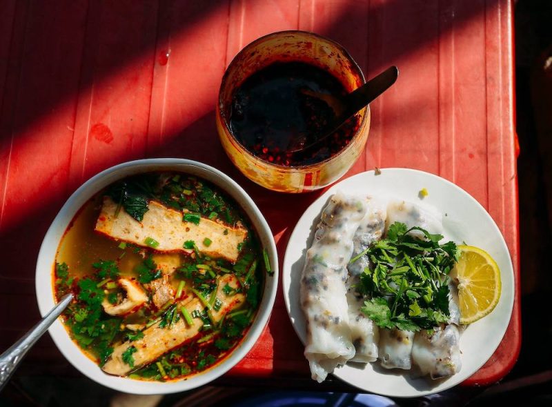 bánh cuồn trứng hà giang