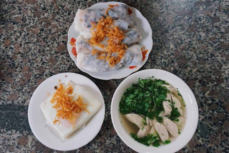 bánh cuồn trứng hà giang