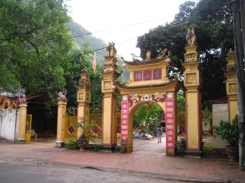 Đền Mẫu Hà Giang