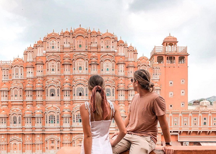 cung-dien-gio-hawa-mahal